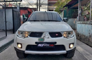 Pearl White Mitsubishi Montero 2013 for sale in Caloocan