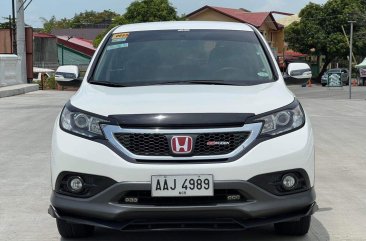 White Honda Cr-V 2014 for sale in Manual