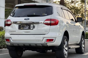 2016 Ford Everest  Titanium 3.2L 4x4 AT in Makati, Metro Manila