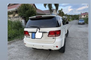 White Toyota Fortuner 2008 for sale in Automatic