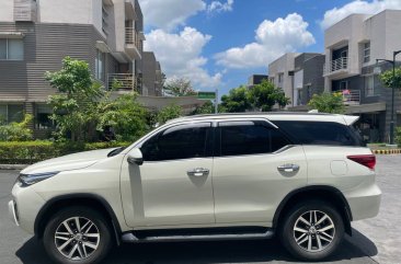 Sell White 2017 Toyota Fortuner in Pasig