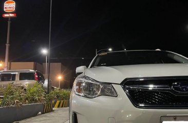 Pearl White Subaru Xv 2016 for sale in Automatic