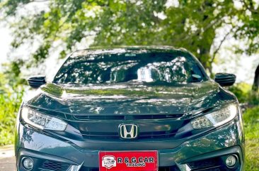 Sell White 2017 Honda Civic in Manila