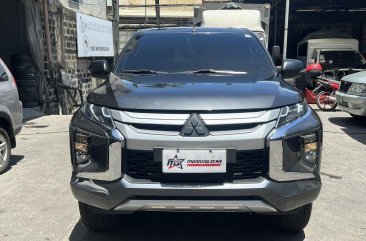 Selling Silver Mitsubishi Strada 2020 in Manila