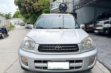 White Toyota Rav4 2002 for sale in Automatic