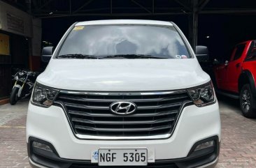 White Hyundai Grand starex 2019 for sale in Pasig