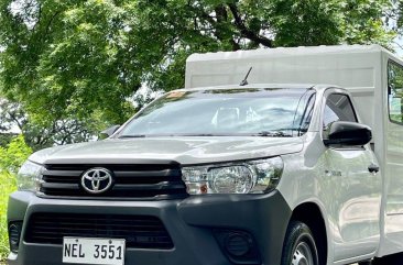 White Toyota Hilux 2021 for sale in Parañaque