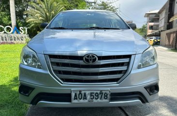 White Toyota Innova 2015 for sale in Automatic