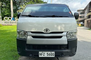 White Toyota Hiace 2020 for sale in Las Piñas