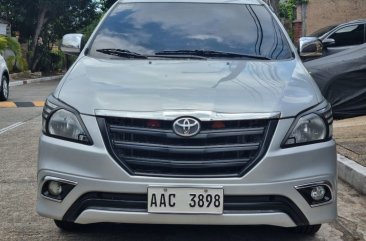 Selling White Toyota Innova 2015 in Manila