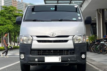 2017 Toyota Hiace in Makati, Metro Manila
