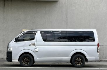 2017 Toyota Hiace  Commuter 3.0 M/T in Makati, Metro Manila
