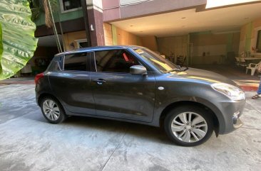 White Suzuki Swift 2019 for sale in Manila