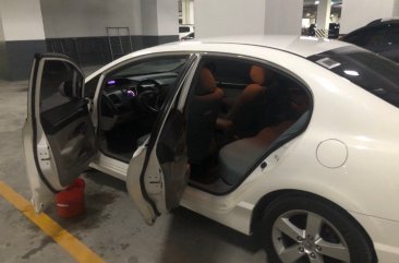 Selling White Honda Civic 2009 in Pasay