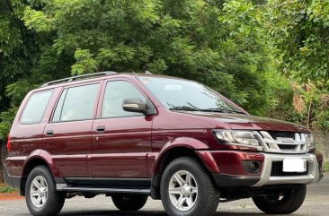 Selling White Isuzu Crosswind 2017 in Parañaque