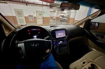 Sell White 2019 Hyundai Starex in Antipolo