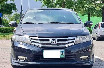 Selling White Honda City 2013 in Makati