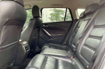 Sell White 2016 Mazda 6 in Makati