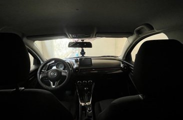 Selling White Mazda 2 2017 in Manila