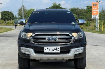 Sell White 2016 Ford Everest in Parañaque