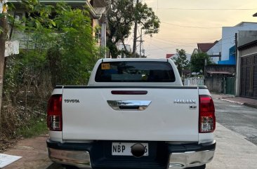 Selling White Toyota Hilux 2018 in Malabon