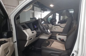 White Toyota Hiace 2020 for sale in Automatic