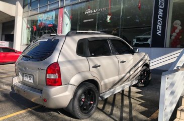 Sell Silver 2007 Hyundai Tucson in Quezon City