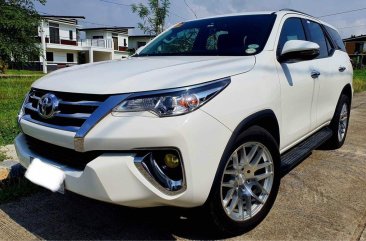 White Toyota Fortuner 2018 for sale in Santa Rosa