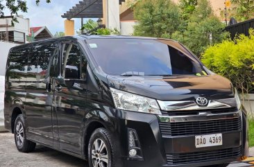 2020 Toyota Hiace  GL Grandia A/T in Caloocan, Metro Manila