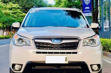 White Subaru Forester 2015 for sale in Automatic