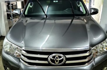 Selling White Toyota Hilux 2020 in Antipolo