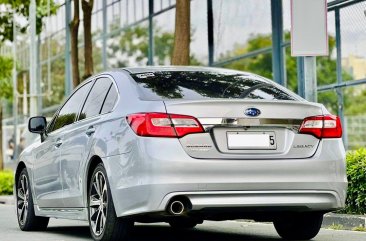 Selling White Subaru Legacy 2017 in Makati