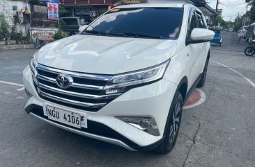 Selling White Toyota Rush 2021 in San Fernando