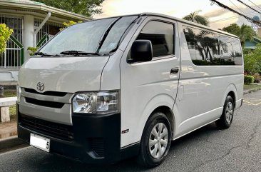 Sell White 2017 Toyota Hiace in Pasig