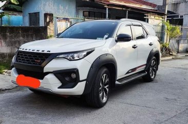 Pearl White Toyota Fortuner 2019 for sale in Automatic