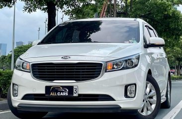 2016 Kia Grand Carnival in Makati, Metro Manila