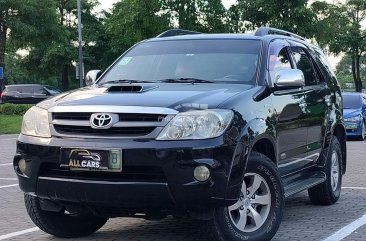 2006 Toyota Fortuner in Makati, Metro Manila