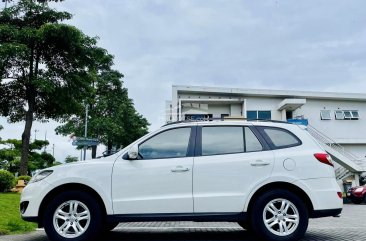 2012 Hyundai Santa Fe in Makati, Metro Manila