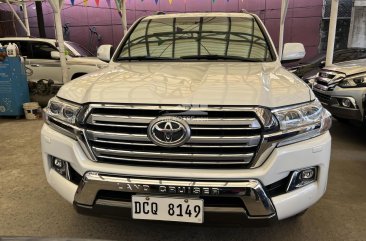 2016 Toyota Land Cruiser in Quezon City, Metro Manila