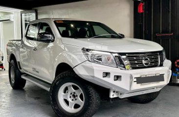 2015 Nissan Navara 4x2 EL Calibre AT in Manila, Metro Manila