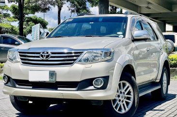 2012 Toyota Fortuner  2.7 G Gas A/T in Makati, Metro Manila