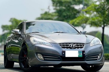 2011 Hyundai Genesis in Makati, Metro Manila