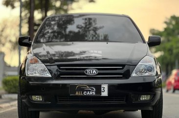 2010 Kia Carnival in Makati, Metro Manila