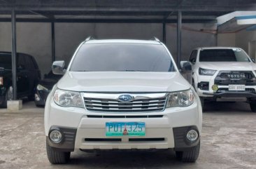 White Subaru Forester 2011 for sale in Quezon City