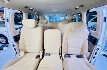 Sell White 2015 Hyundai Grand starex in Las Piñas