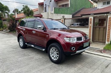 Sell White 2013 Mitsubishi Montero sport in Quezon City