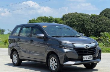 Selling White Toyota Avanza 2020 in Parañaque