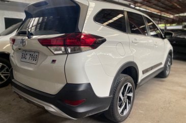 White Toyota Rush 2023 for sale in Automatic