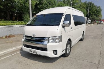 White Toyota Hiace Super Grandia 2016 for sale in Caloocan