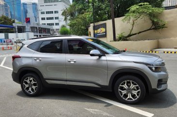 Sell White 2020 Kia Sportage in Manila